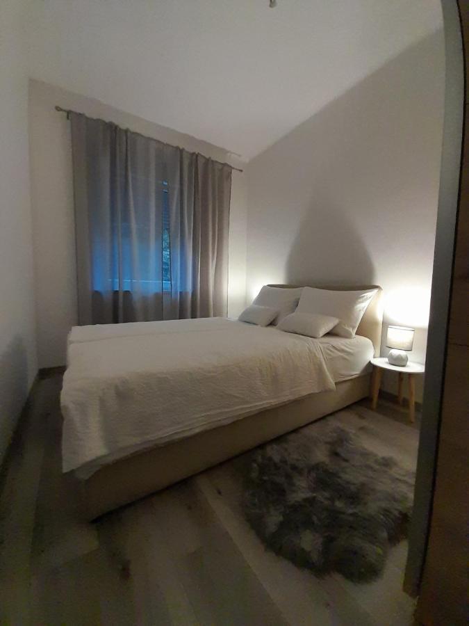 Studio Apartman Lena Риека Экстерьер фото